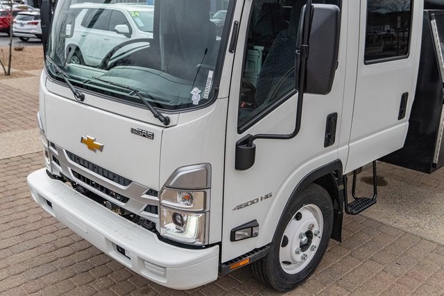 2024 Chevrolet Low Cab Forward 4500 Base
