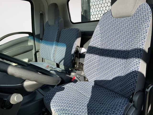 2025 Chevrolet Low Cab Forward 5500 XG 1WT