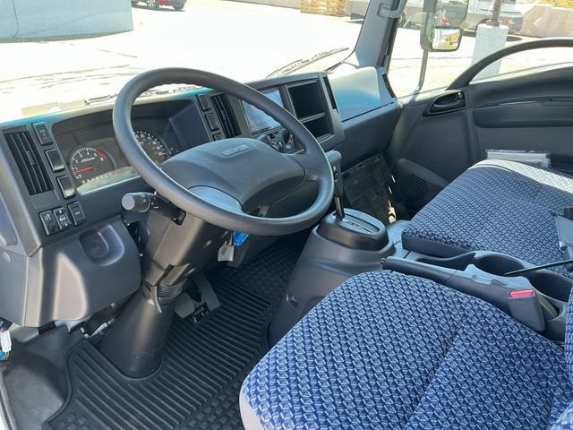 2025 Chevrolet Low Cab Forward 5500 XG 1WT