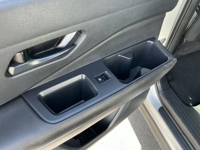 2025 Nissan Pathfinder SV FWD
