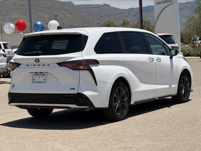 2025 Toyota Sienna XSE