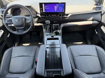 2025 Toyota Sienna XSE