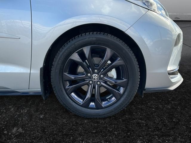 2022 Toyota Sienna XSE