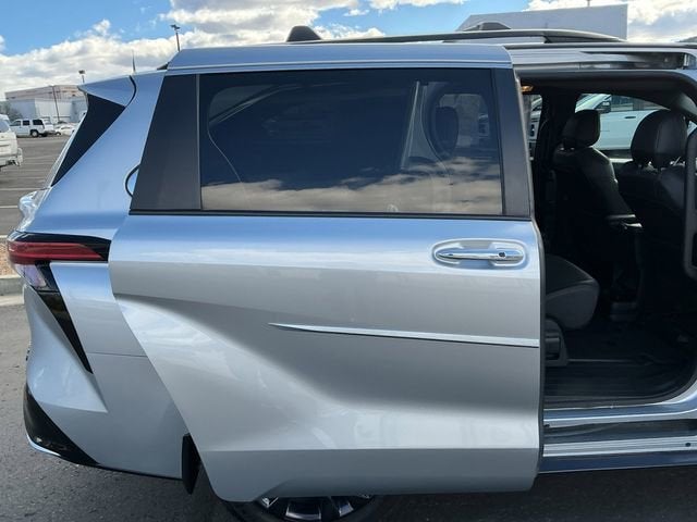 2022 Toyota Sienna XSE