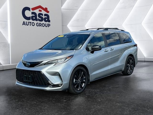 2022 Toyota Sienna XSE