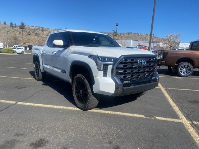 2024 Toyota Tundra Hybrid Platinum 4WD