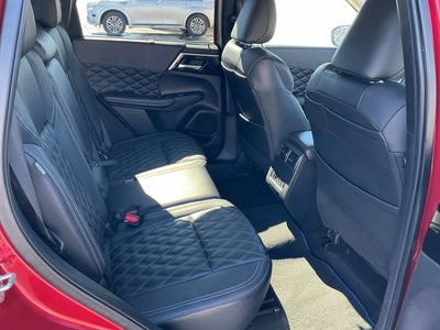 2023 Mitsubishi Outlander PHEV SEL S-AWC