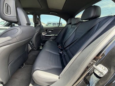 2025 Mercedes-Benz C 300 C 300