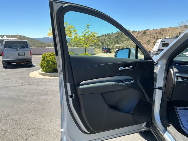 2021 Cadillac XT4 AWD Premium Luxury