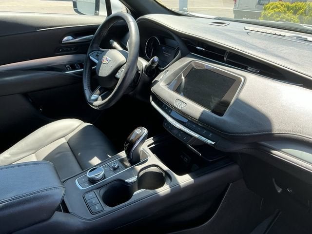 2021 Cadillac XT4 AWD Premium Luxury