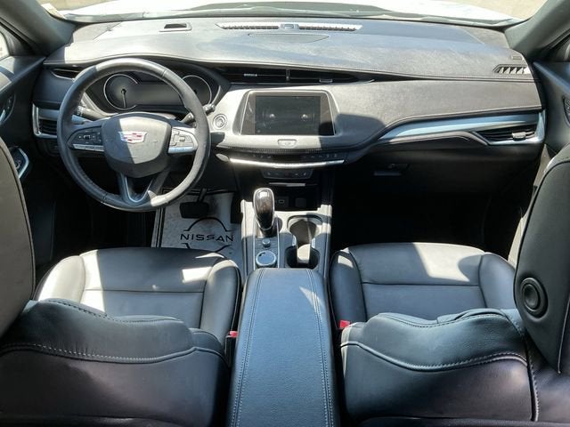 2021 Cadillac XT4 AWD Premium Luxury