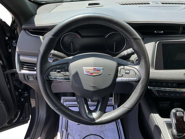 2023 Cadillac XT4 Sport