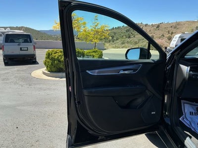 2022 Cadillac XT5 Luxury