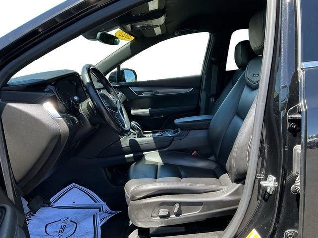 2022 Cadillac XT5 Luxury