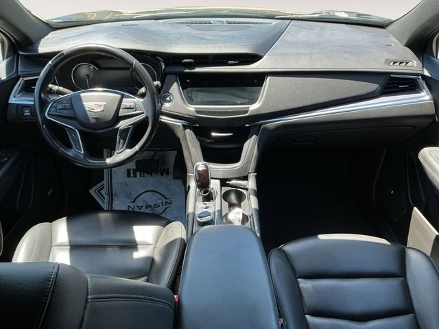 2022 Cadillac XT5 Luxury