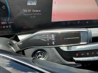 2024 Cadillac LYRIQ Luxury 1