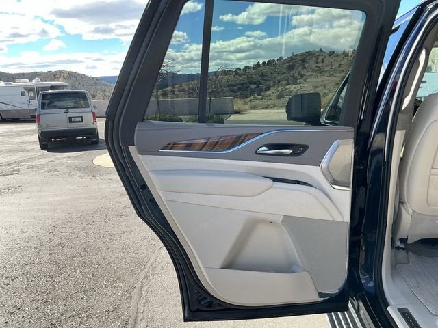 2021 Cadillac Escalade Premium Luxury Platinum