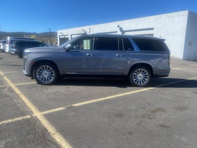 2021 Cadillac Escalade ESV Premium Luxury