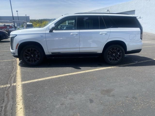 2025 Cadillac Escalade Sport